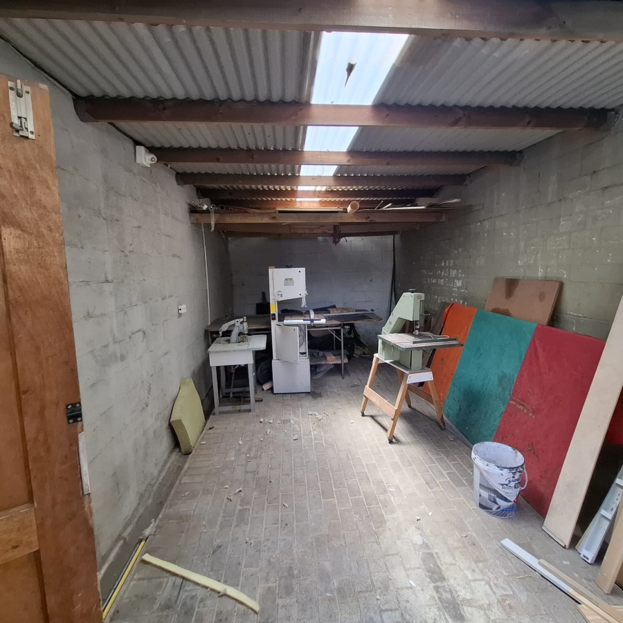 To Let commercial Property for Rent in Brackenfell Central Western Cape